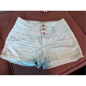 High-waisted Shorts